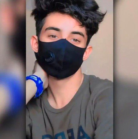 Beautiful People image