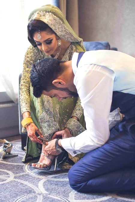 جب دل ہی لگا بیٹھے ہر ناز اٹھانا ہے
سو بار بھی روٹھیں گر سو بار منانا ہے
 🙂🖤✌