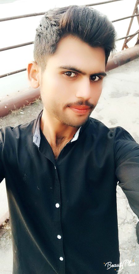 کیا تمہیں میرا خیال نہیں آتا🙄🙄
جب بات آتی ہے معصومیت کی؟؟؟😒