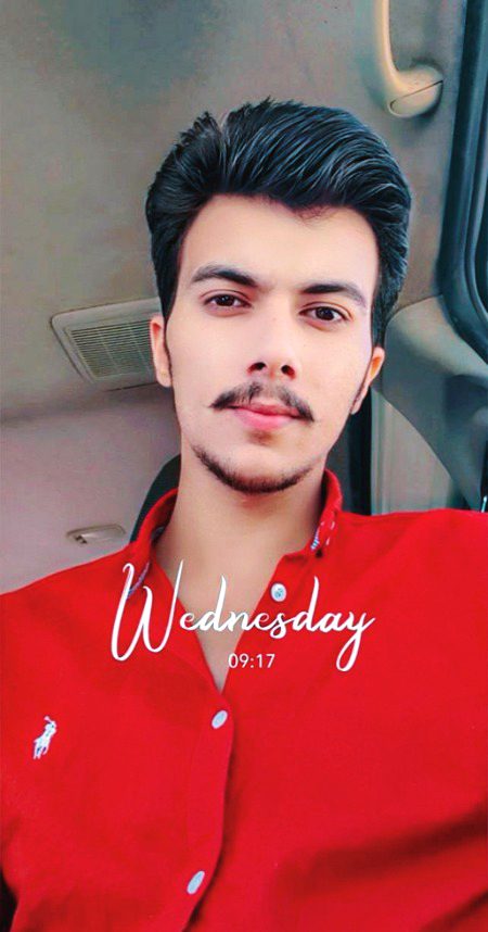 کرنی ہے نفرت تو اس قدر کرکے دیکھا
ہم چھوڑ دے دنیا اور تو اپنے آنسو روک کے دیکھا