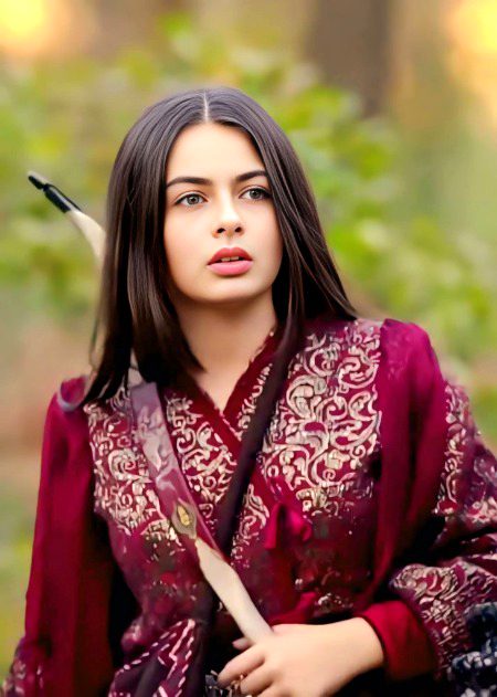 😍😍😍😍😍 pta nhi kb acting dkhny ko Mily gi