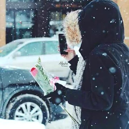 تم عشق کرو اور درد بھی بنہ ہو
مطلب دسمبر ہو اور سرد بھی نہ ہو