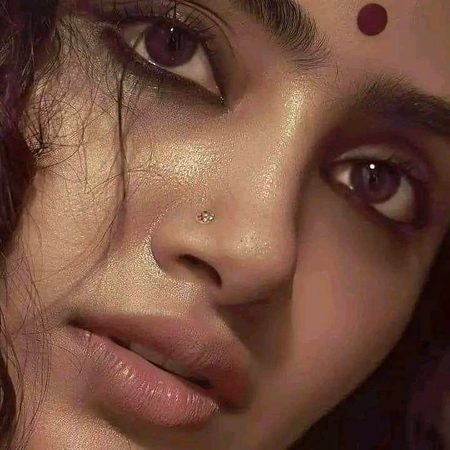 مجھ کو اپ اپنا آپ دیجیے گا .
اور کچھ بھی مجھ سے نہ لیجیے گا.
ہے اگر واقعی شراب حرام.
آپ ہونٹوں سے میرے پیجیے گا🔥 Mahii 💔