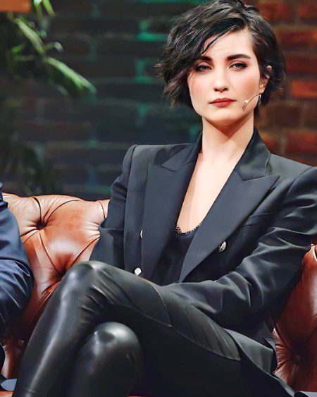 Turkish Celebs image