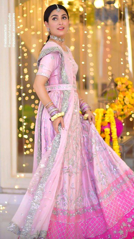 Pakistani Celebs image