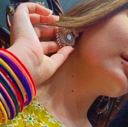 #ہزاروں مليں گے زندگی کی بھيڑ ميں.....🙂 
 ہم سے بہتر مل جاۓ تو  ناز کرنا اپنی قسمت پر ❤