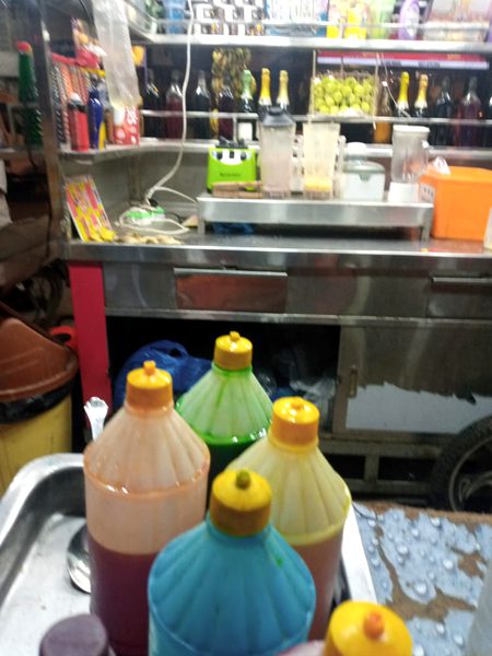 Garme ka dushman sarde ka dost a gaya baie sodaa damadoll 
  Ap ka fvr flv kon sa cammnt kro
enjoy soda with defrent flavr