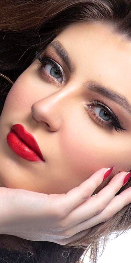 Beautiful People image