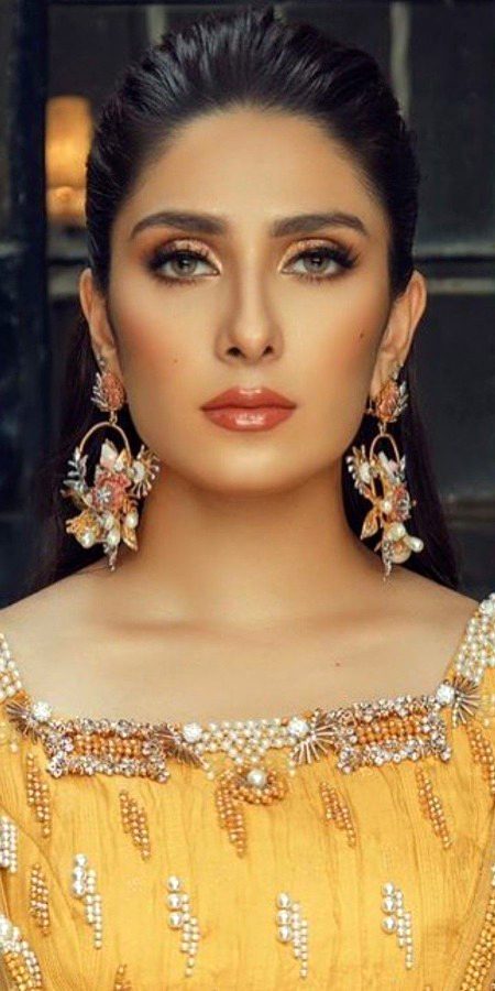 Pakistani Celebs image