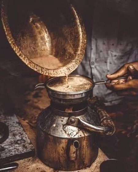 جو تیرے خط جلا کر بنائی
ہائے اس چائے کے کیا کہنے