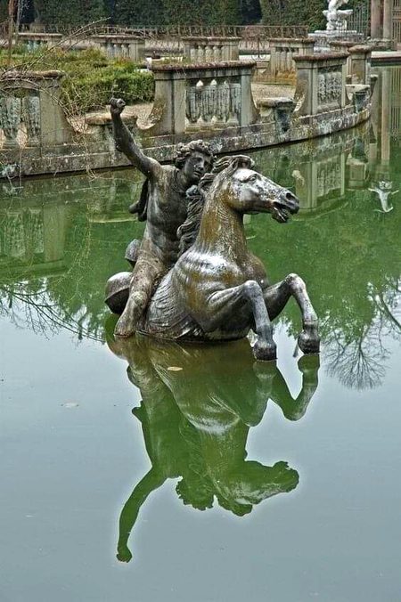 Beautiful Structures image