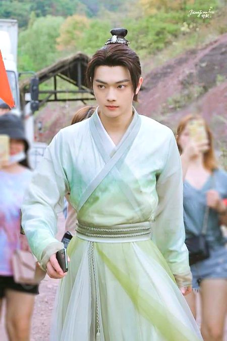 Beautiful People image