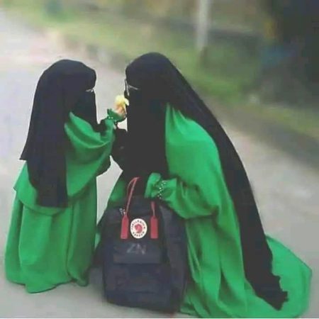 ماں کا کوئ دن نہیں ہوتا❤️
ماں سے ہی دن ہوتا ہے🔥 Mahii 💔