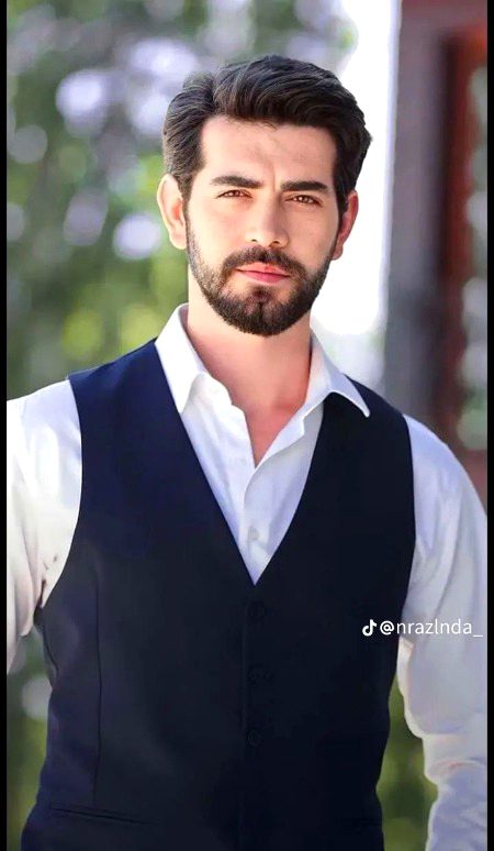 Turkish Celebs image