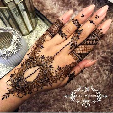 Mehndi Design image