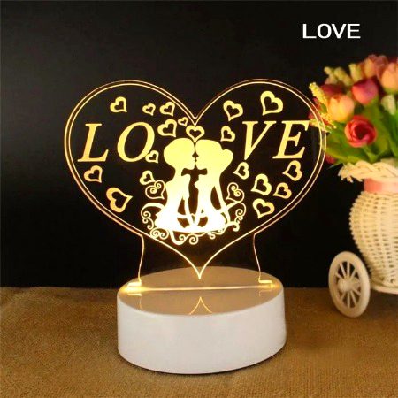 Kitna Mushkil Hai
Muhabat Ki Kahani
Likhna,
Jaise Pani Pe
Pani Se
Pani Likhna.