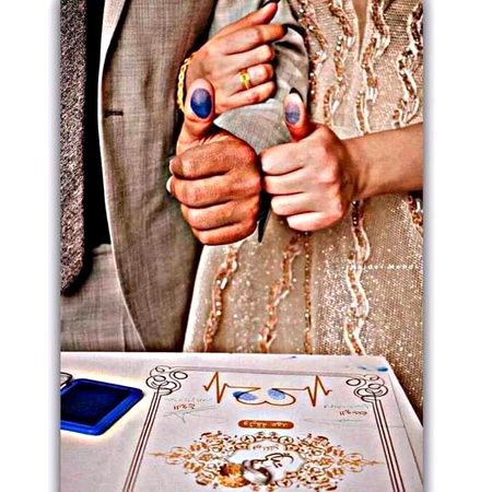 " آپ کے  معاملے میں اناؤوں کا کوئی عمل دخل نہیں💗
آپ بس آپ ہو🥀
آپ کو سوچ کر دِل میں دور دور تک فقط مُحبت جنم لیتی ہے😍
شِکایات مرنے لگتی ہیں🌺🥀
ضِد ہِجرت کر جاتی ہے🌺🥀
اور سُکون کِسی تناور درخت کی طرح رُوح کے صحن کو اپنی لپیٹ میں لے لیتا ہے ✨✨❤️
 آپ خاص  ہیں  کیونکہ مجھے آپ سے محبت ہے💜💕