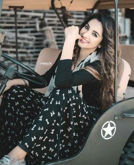 Beautiful People image