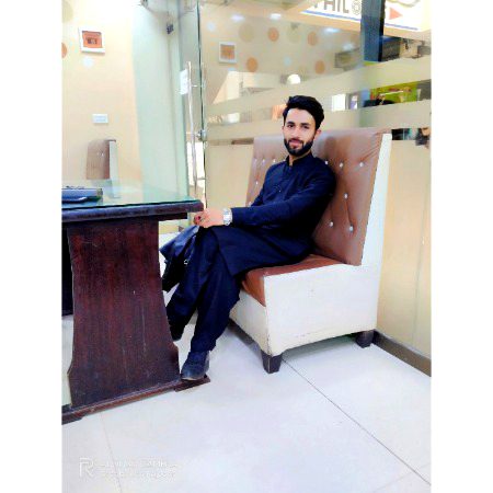 سفید جوڑے پر ہی موقوف نہیں جلوے😊۔۔۔
ہم کالے بھی پہنے تو کمال لگتے ہیں 🖤🌚
