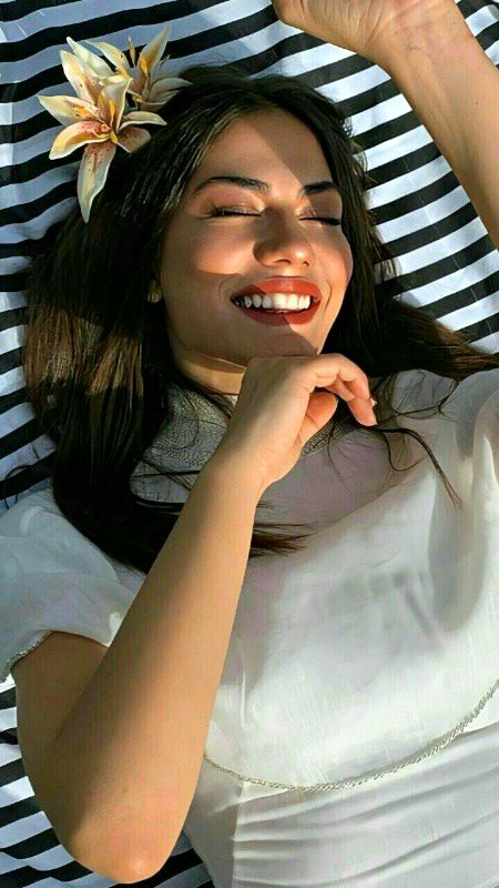 Turkish Celebs image
