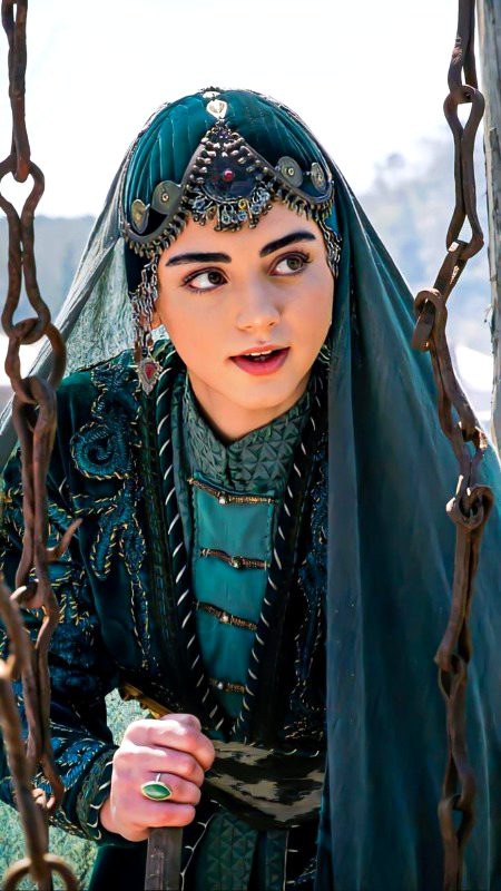 Turkish Celebs image