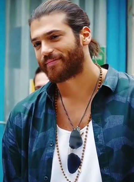 Turkish Celebs image