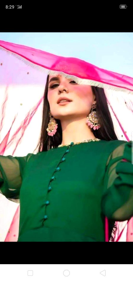 Beautiful People image