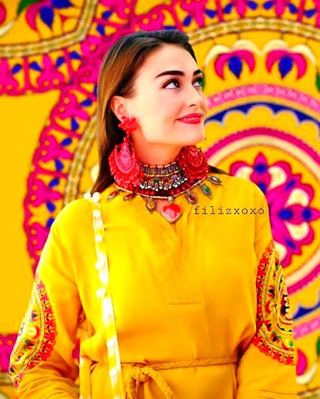 Turkish Celebs image