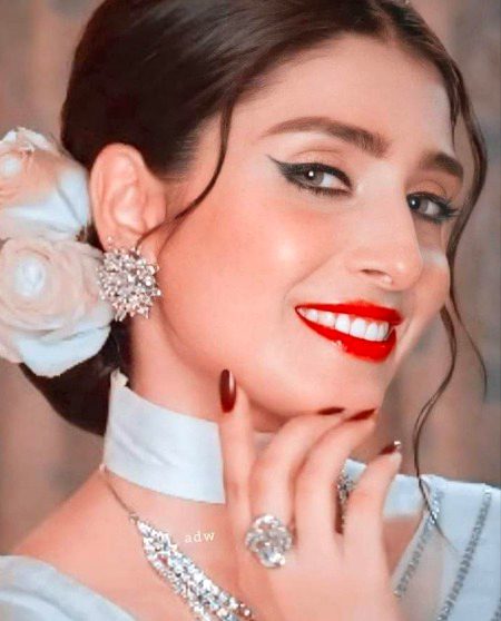 Pakistani Celebs image