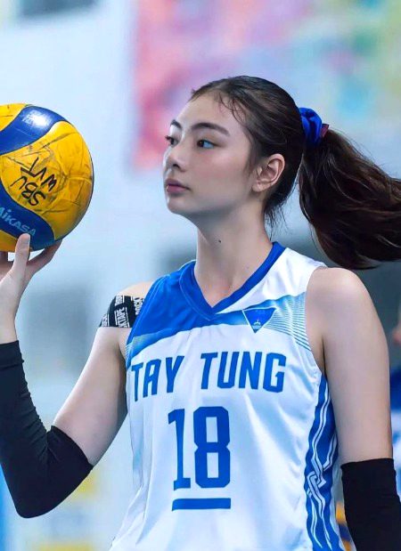 Beautiful People image