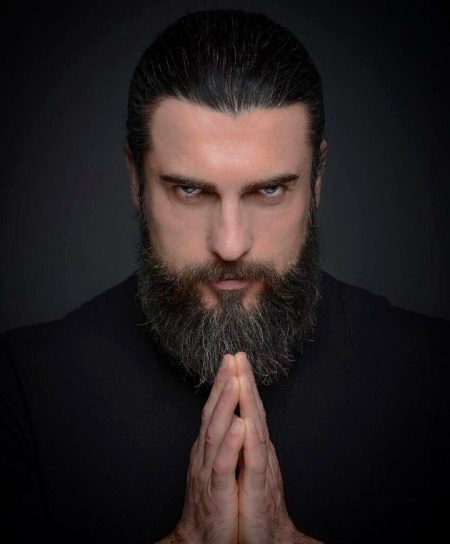 Turkish Celebs image