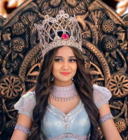 “Think like a queen. A queen is not afraid to fail. Failure is another steppingstone to greatness.”