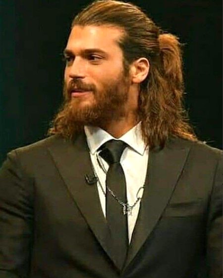 Turkish Celebs image