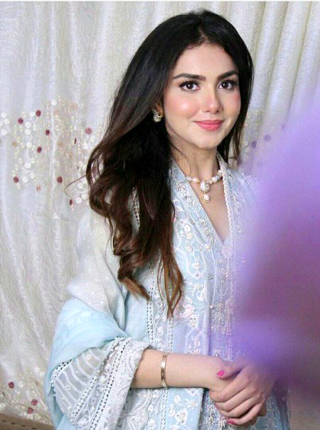 Pakistani Celebs image