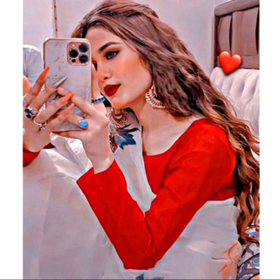سوا تنهنجي مٺي منهنجي رُئڻ ڪهڙو کلڻ ڪهڙو؟
حياتي بار  ٿي پئي آ ، جيئڻ ڪهڙو  مرڻ  ڪهڙو ؟
اسان سگريٽ جي ڪش مان ڏٺو پئي موت جو منظر٫
بدن  جي  باھ  جو  آخر  ٻرڻ  ڪهڙو  وِسڻ  ڪهڙو؟
وطن جو ڀاڳ هو اهڙو صفا بيواھ جيئن نڪتو !
وطن جي وارثي ڪوڙي لکڻ ڪهڙو پڙھڻ ڪهڙو؟
اسان تڙپُون اسان ڦٿڪون انھي  ۾  ڇا رکيو آهي۰
چري مستان پنهنجي سان رُسڻ ڪهڙو ٺھڻ ڪهڙو؟
عمر جون سڀ حدون ٽوڙي اچي تون ٻانهن ٻيلي ٿي!
نئون ڪو سور ٿو وچڙي  وٺڻ  ڪهڙو  ڇڏڻ  ڪهڙو۰
جياپي جو نه ڪارڻ ٿي سگھين تون حيف ٿئي "صابر"
رڳي  لالچ  رکئي  من  ۾  اچڻ  ڪهڙو  وڃڻ  ڪهڙو !!