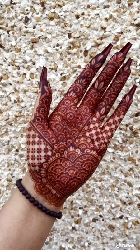 Mehndi Design image