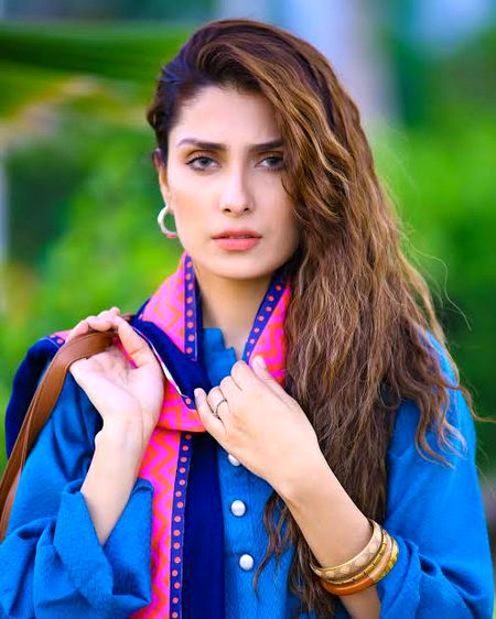 Pakistani Celebs image