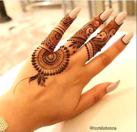Mehndi Design image