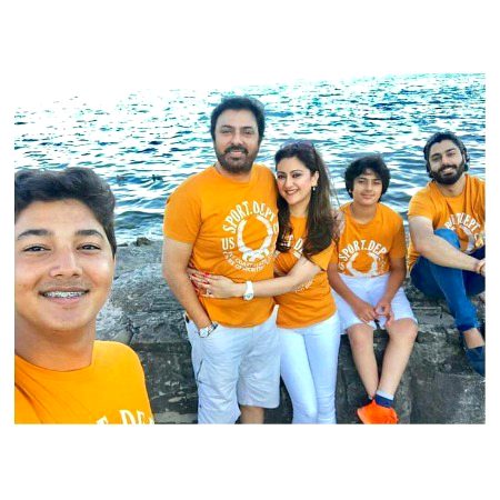 Pakistani Celebs image