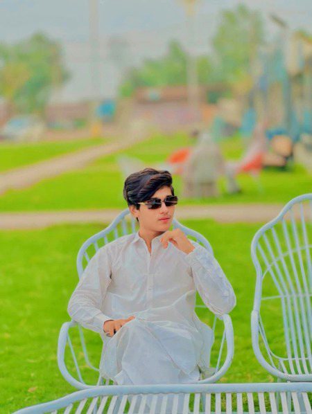 Beautiful People image