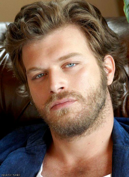 Turkish Celebs image