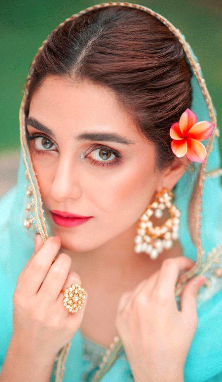 Pakistani Celebs image