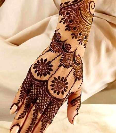 Mehndi Design image