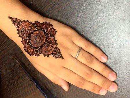Mehndi Design image
