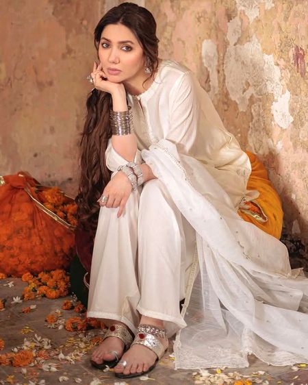 Pakistani Celebs image