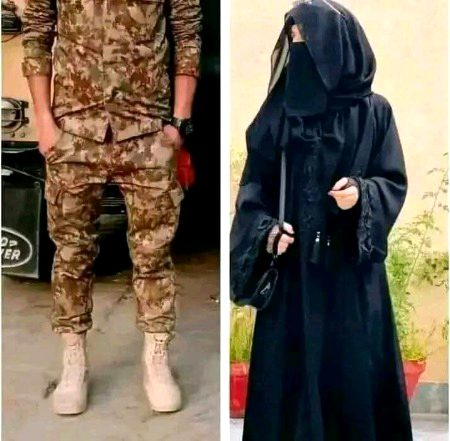 Wo intezar mein hy mre K kb ayega dil ka qarar💞
Mein uljhano mein hun ulja hwa Allah kher kre💞
Srk🔥💞