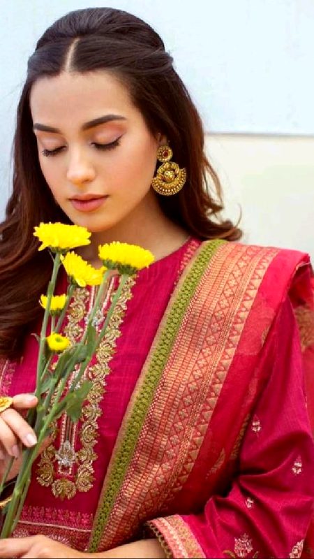 Pakistani Celebs image