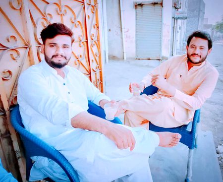 #سادگی میں ہی رہنا اچھا لگتا ہے..✌
#چرچوں کا کوٸی خاص شوق نہیں..🔥