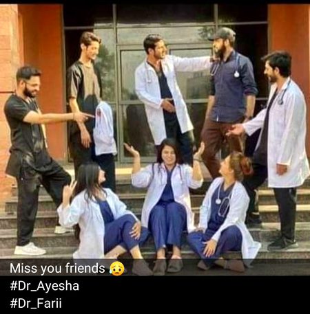 Eid I lkn friends ki taraf se cal NHi I
Ak waqt tha k ak pal b NHi guzarta tha ak dosry k bna aj yaad b NHi .
Jugnu 💞🤗