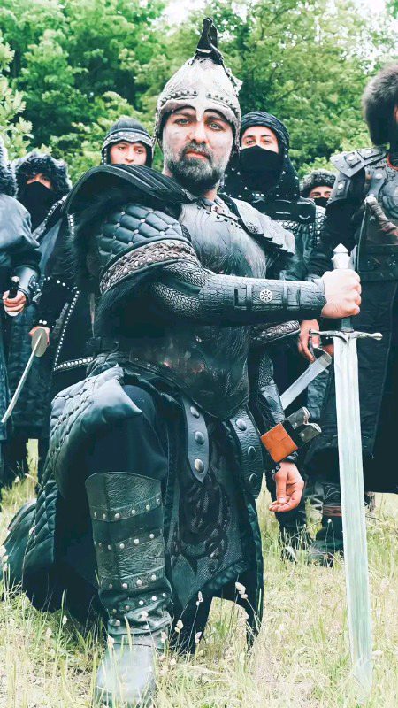 Turkish Celebs image